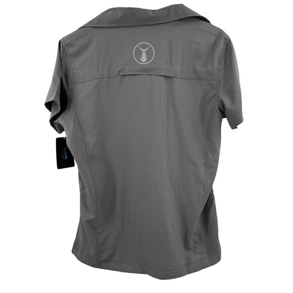 TUNA SKIN Ahi One Polo Women's SZ Medium NWT Snap Front Short Sleeve Aquatic - Picture 2 of 11